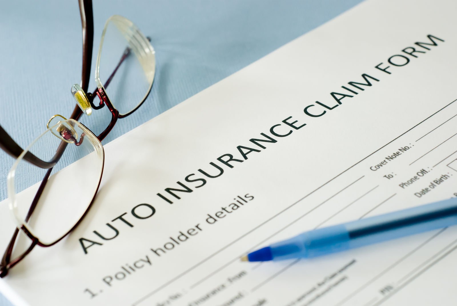 How long can an auto insurance claim stay open?